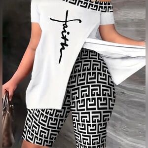 Two piece off the shoulder casual set.